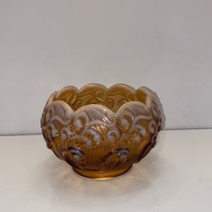Fenton Art Glass Cameo Amber bowl
